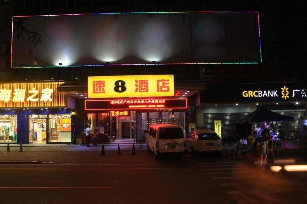 Super 8 Hotel Guangzhou Baiyun Airport Subway Station Inn Гуанчжоу Экстерьер фото